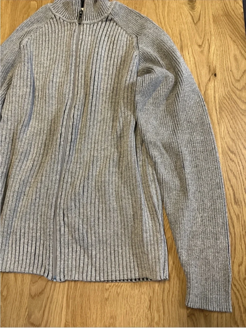 Dkny classic gray